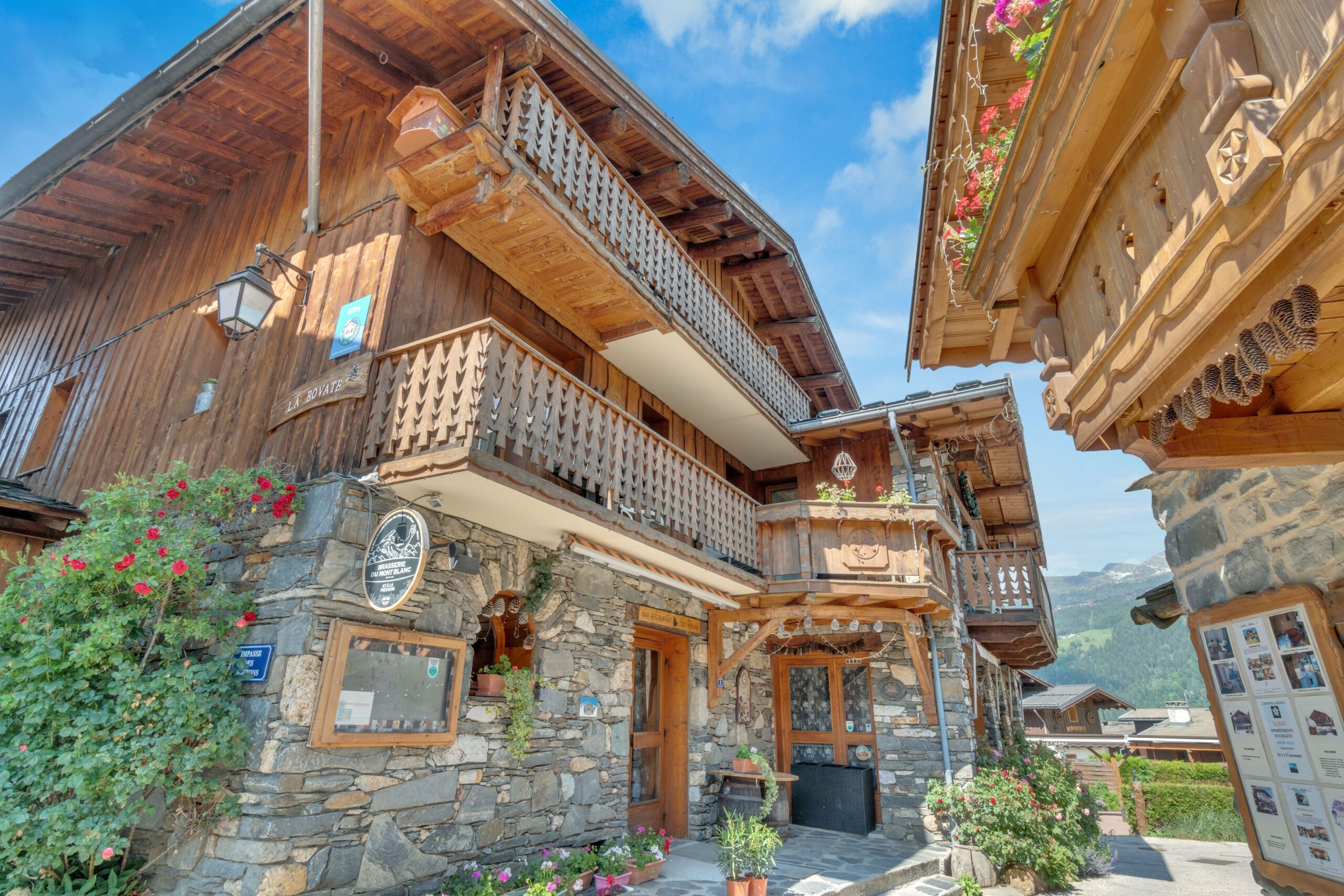 Chalet savoyard Bovate, appartement Telemark au premier et deuxième étage