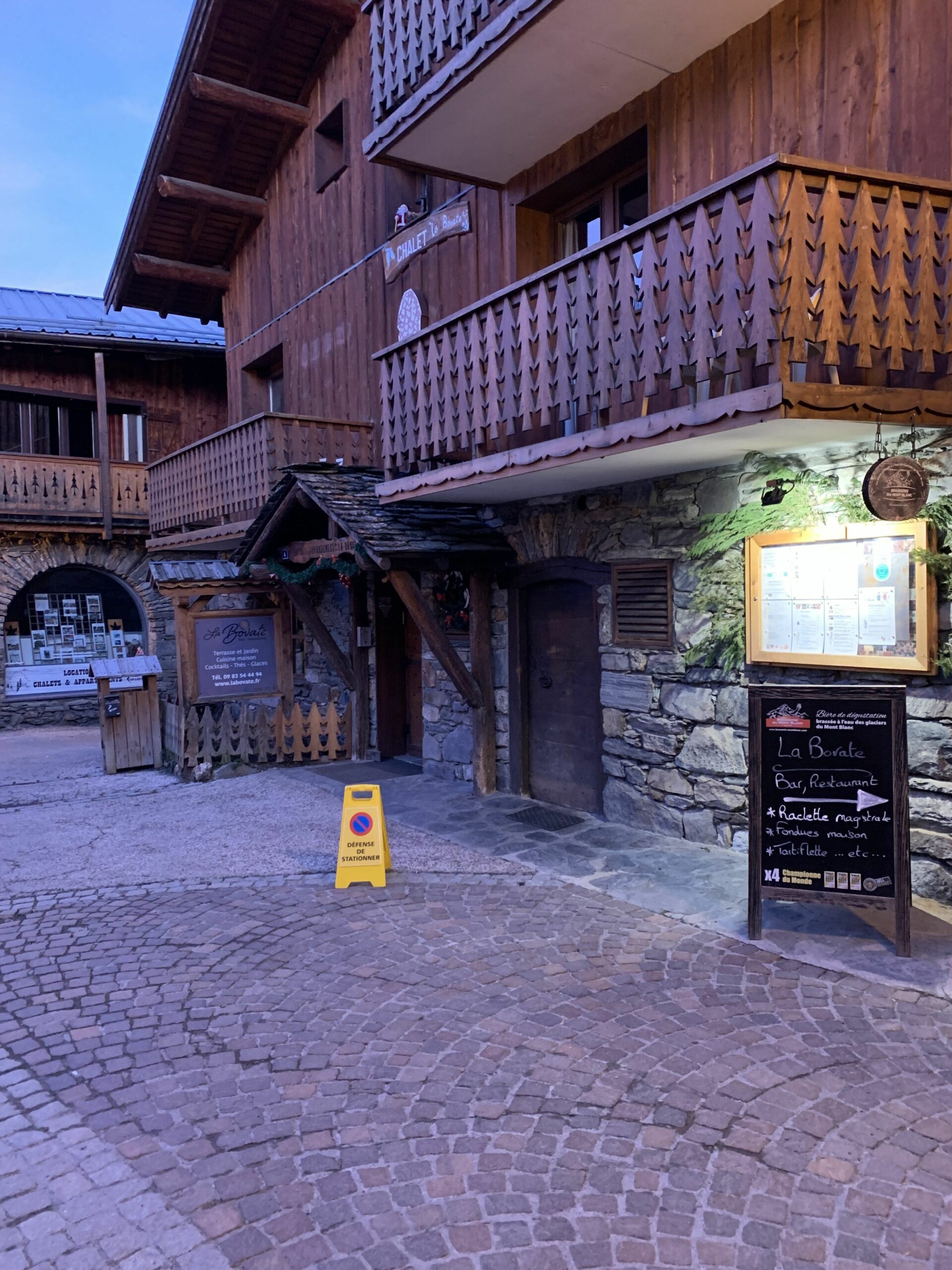 Entrée du chalet