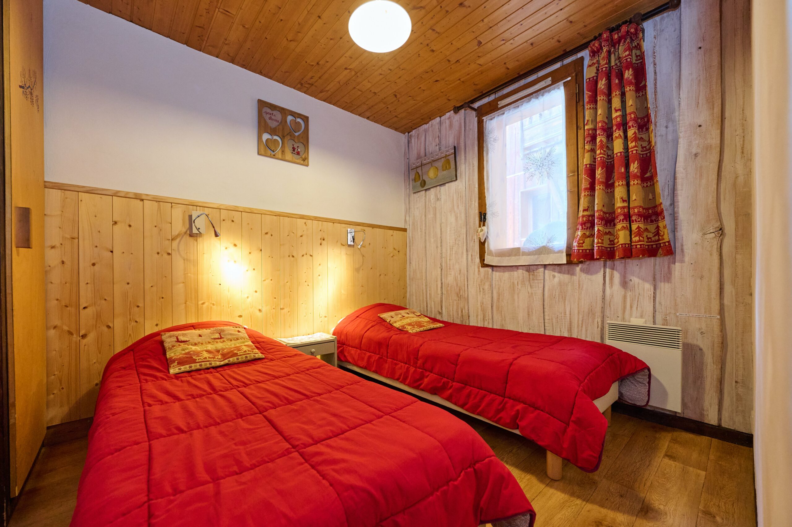 Chambre 2 lits simples